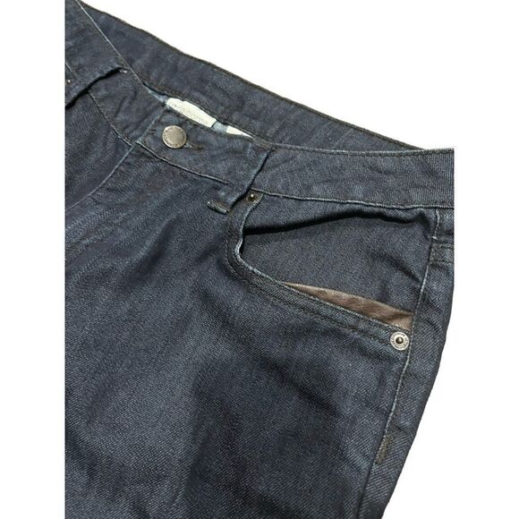 Liz Claiborne bootleg pants  - Picture 5 of 8